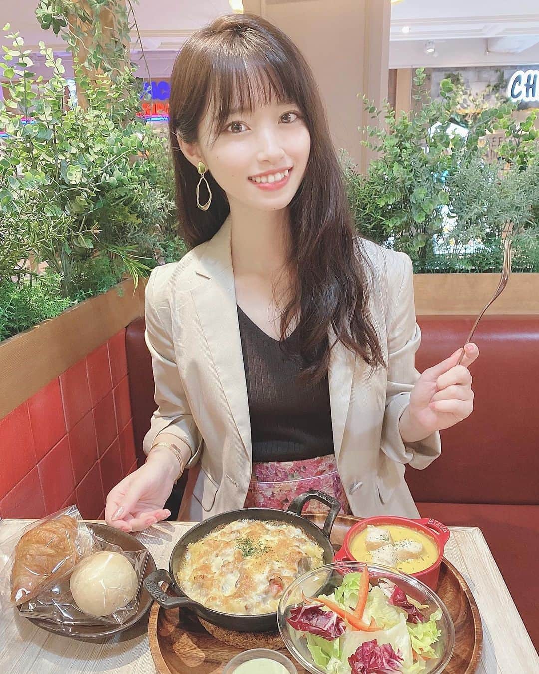 川子芹菜のグルメインスタ