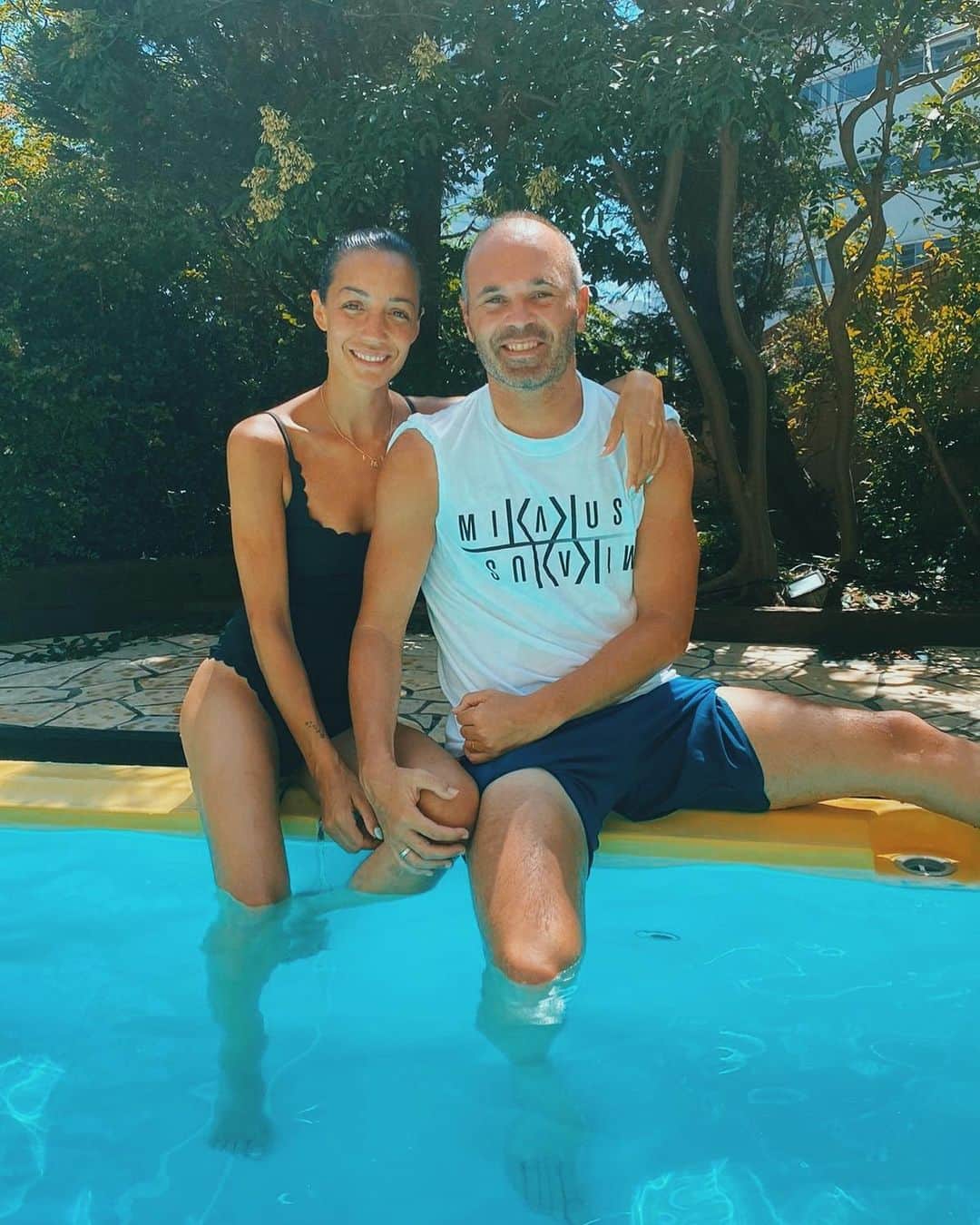 アンナ・オルティス（イニエスタの妻）のインスタグラム：「Blessed 💙 @andresiniesta8 ⁣ ⁣ #summer #lifeinjapan」
