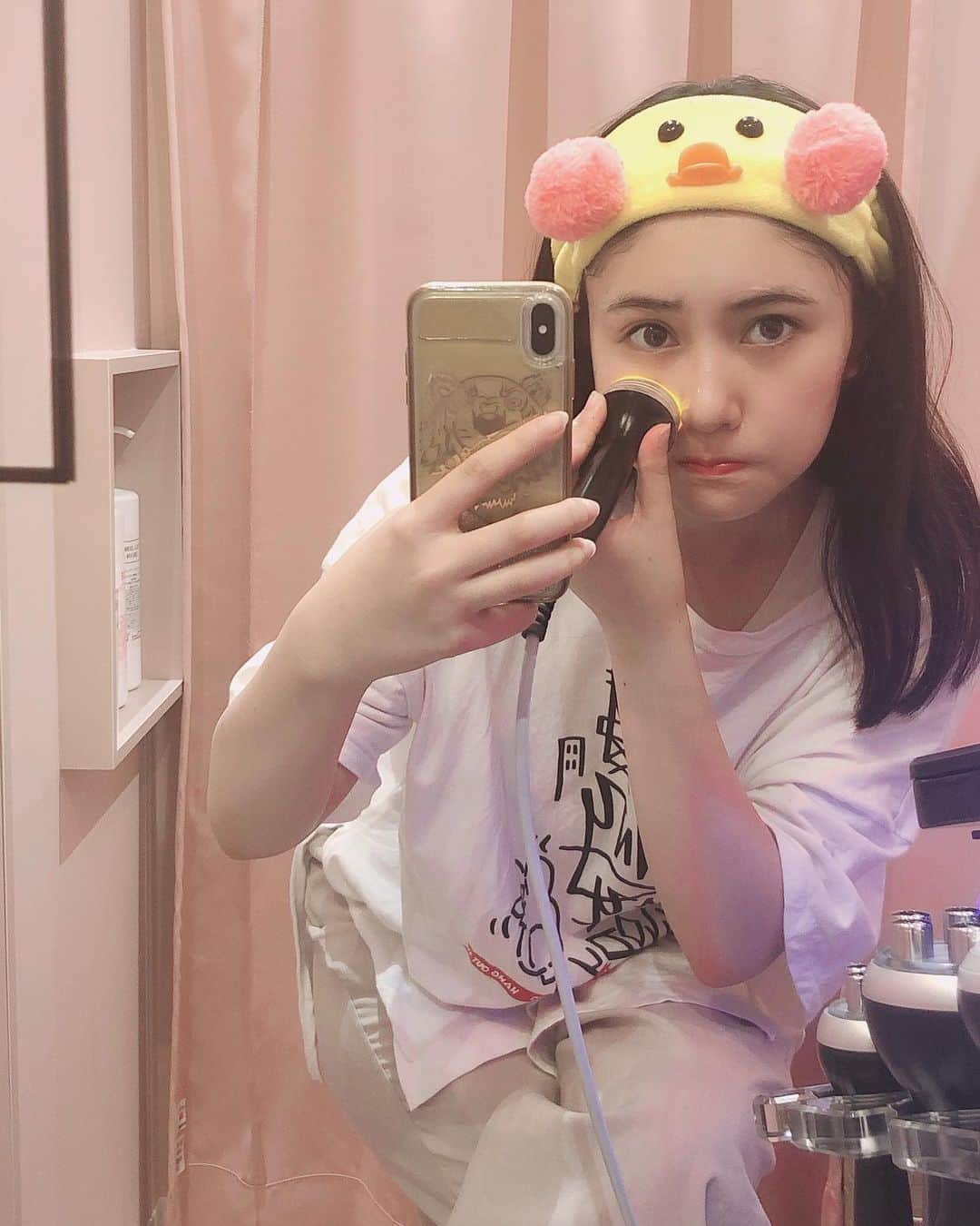 川添りなさんのインスタグラム写真 - (川添りなInstagram)「自分ケアを大切にーッ！🥰 って、美意識高めな感じの写真をアップ。 あ、このヘアバンドはだいすきなお友達からもらった韓国のお土産なの〜💓めっちゃかわいい。。  にしても、、顔真剣すぎて。笑😳💦  #自分deエステ  #自分deエステダイエット  #ダイエット #美容 #美意識高く  #綺麗になりたい #頑張ります #韓国 #かわいい #instanttattoo #instalike  #instagram #instapic  #instalove #instagood  #instaphoto #diet」8月25日 19時40分 - zorina_522