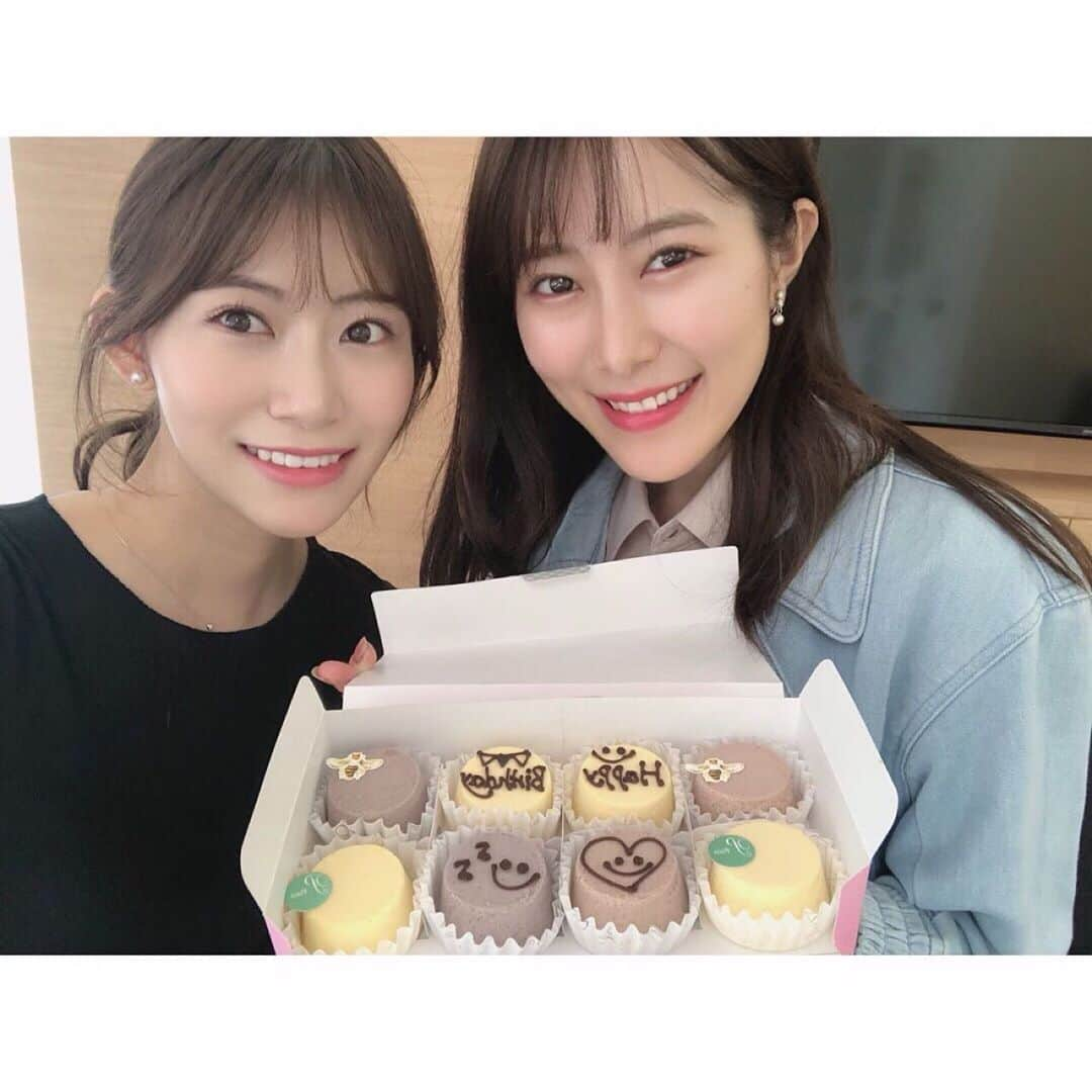 高木由麻奈のインスタグラム：「お誕生日に、いつもお世話になっている﻿ 事務所の方からチーズケーキをいただきました🥺🧁💓 ﻿  私チーズケーキが大好きなんですけど、﻿ 知ってくださっていたのが本当に嬉しいかったです☺️﻿ ﻿ありがとうございましたっ♪  ご馳走様でした🙏✨  #pinede﻿ #チーズケーキ﻿ #セントラルジャパン  #디저트」