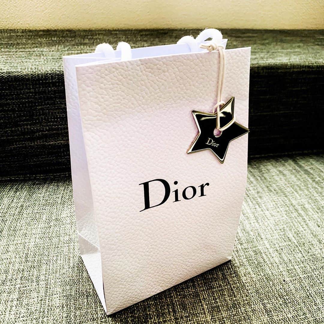 川村壱馬さんのインスタグラム写真 - (川村壱馬Instagram)「Thanks🎁✨  @dior  #Dior」8月25日 19時47分 - rmpg_kazuma_kawamura