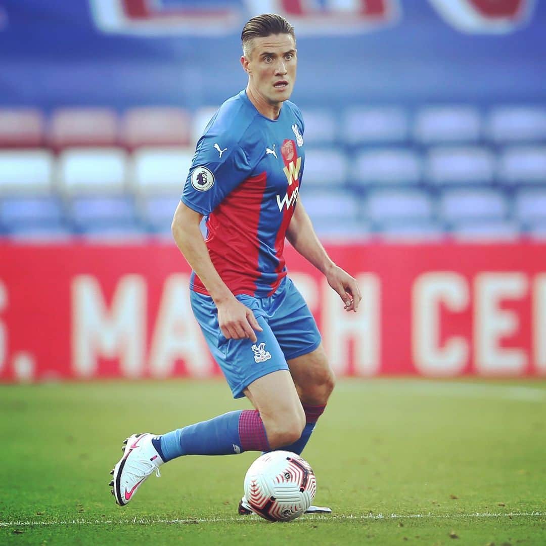 マーティン・ケリーのインスタグラム：「Back out there 💪🏼❤️💙⚽️ #cpfc #nikephantom」