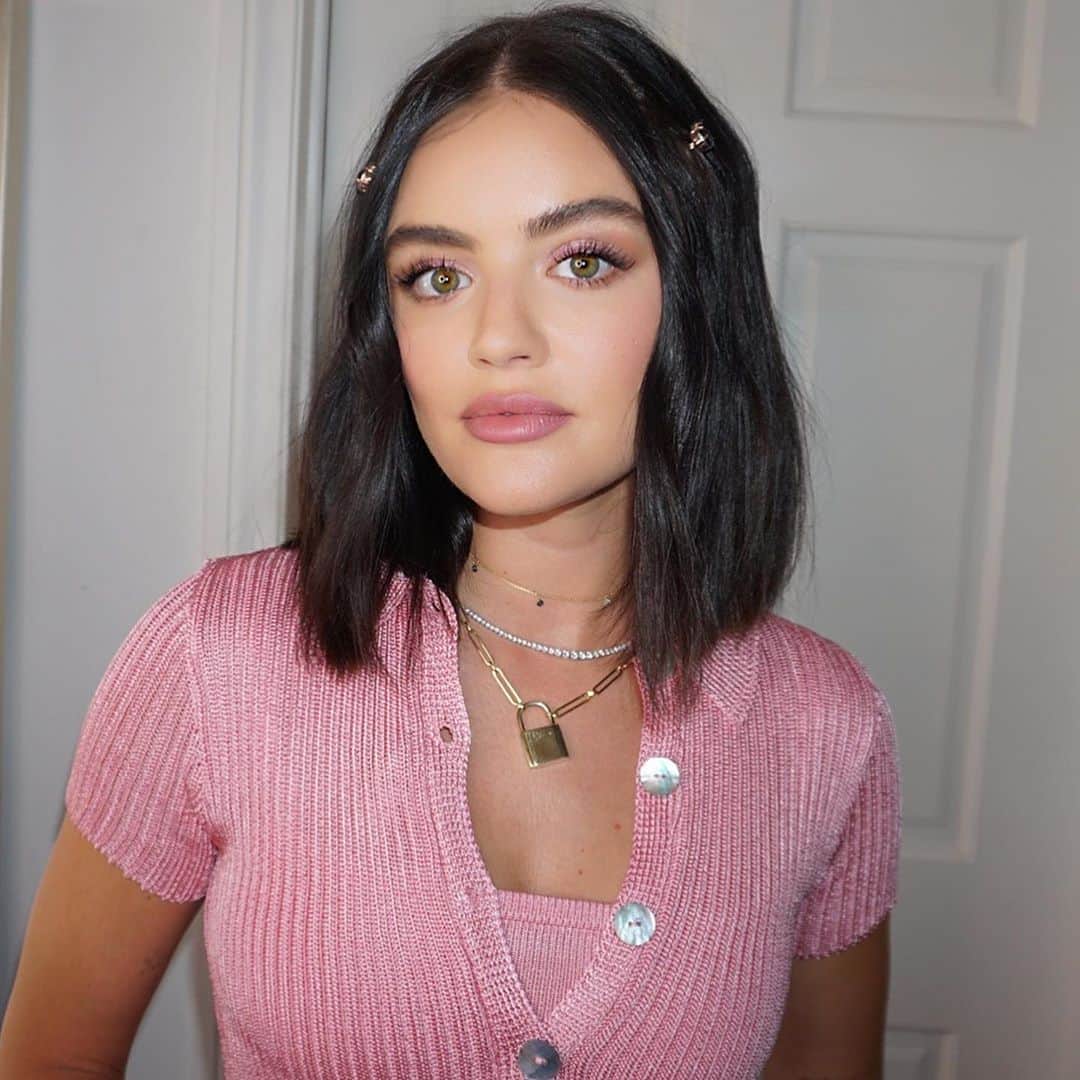 ルーシー・ヘイルのインスタグラム：「reunited & it feels so gewd 💗@jennakristina / @laurapolko / @alyssasutterstylist」