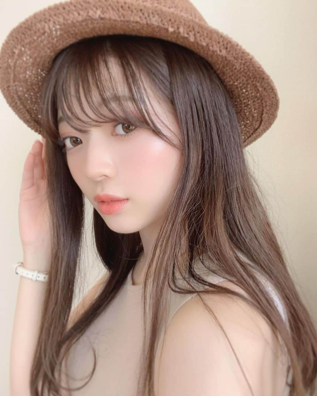 槙いずなさんのインスタグラム写真 - (槙いずなInstagram)「麦わら帽子👒」8月25日 22時04分 - ohamakimaki