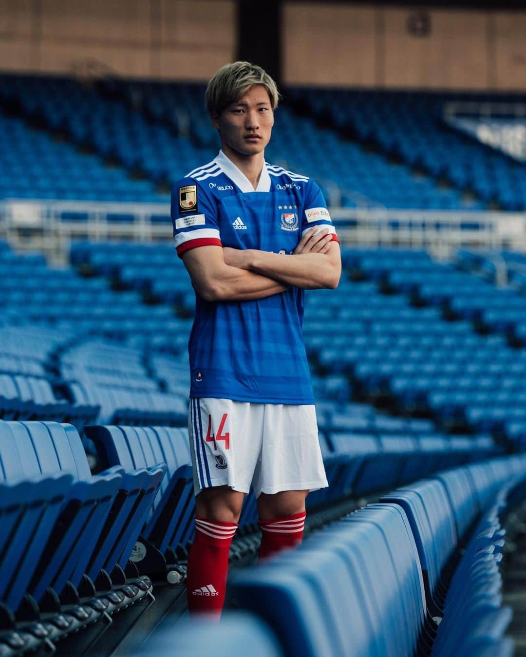 のインスタグラム：「_ 今日で25歳になりました！ お祝いメッセージくれた方々、ありがとうございました🙇  これからも日々成長できるように、 後悔のないように精進していきます🇫🇷 #8月25日 #44」