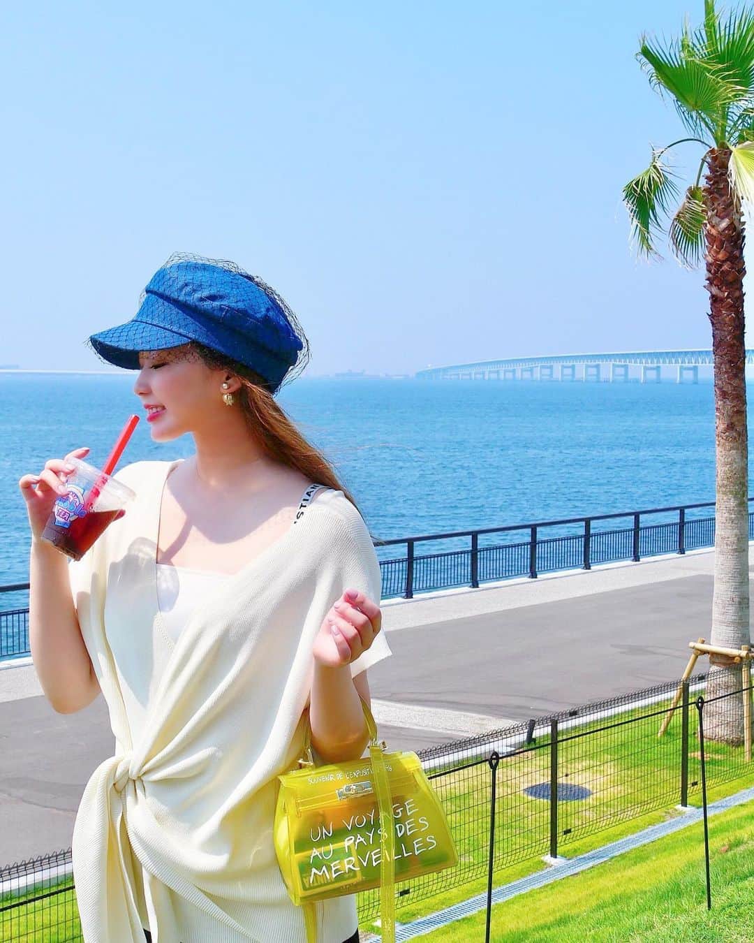 藤川沙弥のインスタグラム：「☀️🌊🏝🌈﻿ ﻿ 灼熱な日だった☀️💦笑﻿ お洋服タグ付けしてます🏷﻿ ﻿」