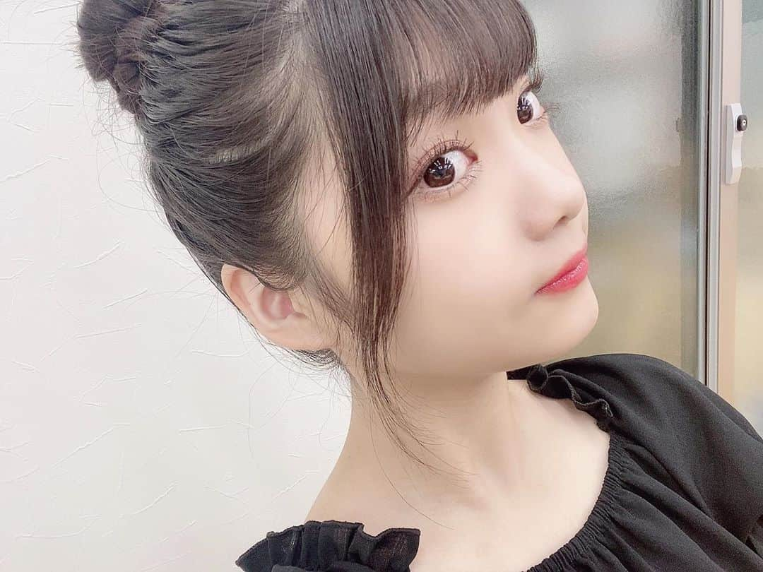 山下彩耶さんのインスタグラム写真 - (山下彩耶Instagram)「お団子day🍡 ・ ・ #夢アド #山下彩耶 #お団子ヘア」8月26日 0時08分 - saya_chan1207