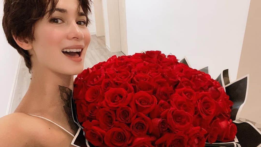 セリーナ・ジェイドのインスタグラム：「Happy Chinese Valentines Day! 七夕快乐 ❤️」