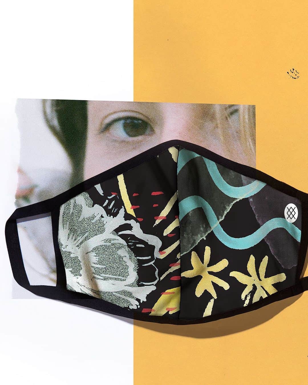 Stanceのインスタグラム：「😷 Keep Covered, Stay Safe, Look Fresh 😷...  Our new collection of ultra-soft Butter BlendTM face masks are here 🙌.   For every #mask purchased, we’ll gift a pair of socks to a Medical Frontline Hero.   US Launch Only.   #stanceforscrubs Link in bio.」