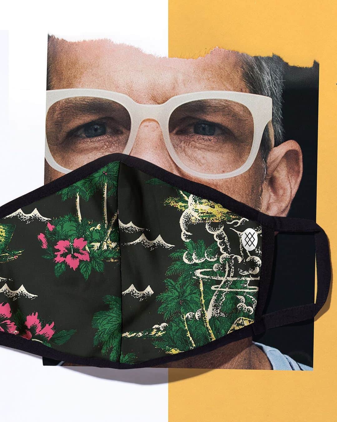 Stanceのインスタグラム：「😷 Keep Covered, Stay Safe, Look Fresh 😷...  Our new collection of ultra-soft Butter BlendTM face masks are here 🙌.   For every #mask purchased, we’ll gift a pair of socks to a Medical Frontline Hero.   US Launch Only.   #stanceforscrubs Link in bio.」
