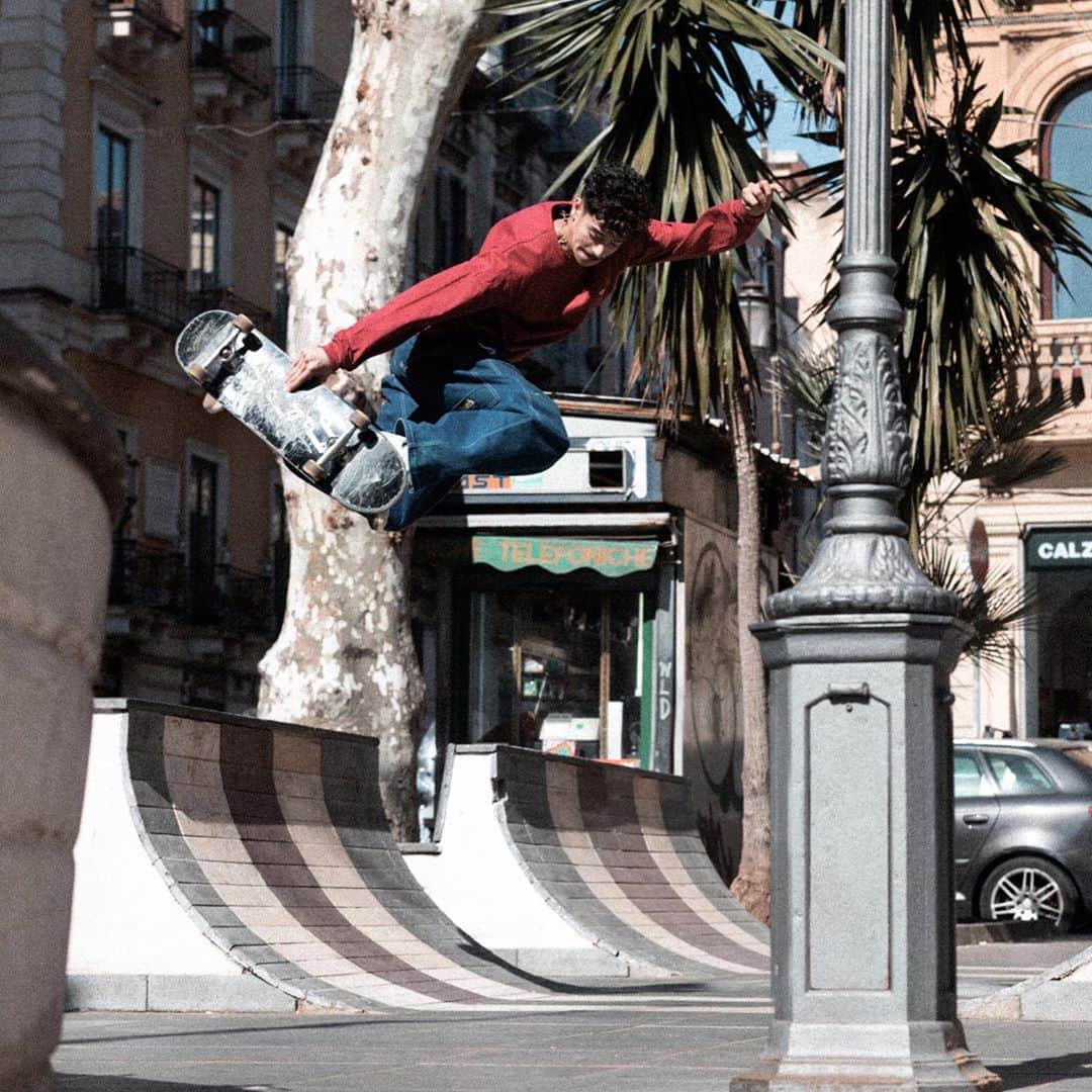 adidas Skateboardingのインスタグラム：「/// @heitordasilva hits a cross bone on some natural Italian terrain. As seen in Abnormal Communication Episode 3, now playing on ThrasherMagazine.com - link in bio. • • The Gonz with a front rock on a tight quarter • Dennis gets in and out of a 50  • Maité stalls oceanside in Italy • Hietor Da Silva and Torsten stacking • #adidasSkateboarding #AbnormalCommunication  #MarkGonzales 📸 @semrubiophoto」