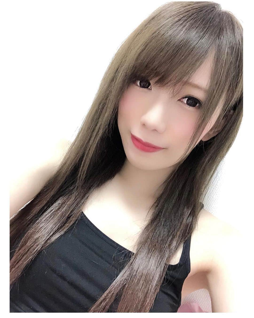 鹿島沙希さんのインスタグラム写真 - (鹿島沙希Instagram)「おやすみ ・ #女子プロレスラー #鹿島沙希 #ブシロード #ロングヘアー #エクステ」8月26日 1時38分 - kashima_saki_1