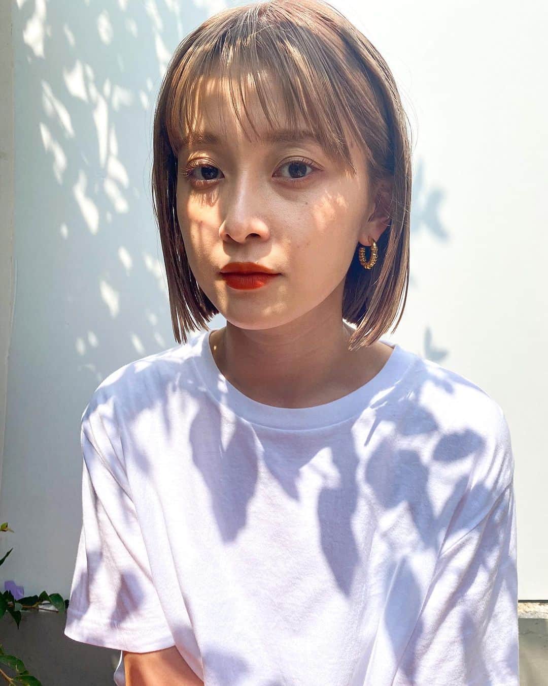 Yanagihara Hirokiさんのインスタグラム写真 - (Yanagihara HirokiInstagram)「new ✂︎ ・ ・ シンプルなミニボブ　 ・ カットラインはぱつっと出して✂︎ 髪の毛減らしすぎはNGです。 ・ ・ 仕上げは @soie.official  オリジナルバーム 【ルフ】 ・ ・」8月26日 1時55分 - yanagihara_hiroki