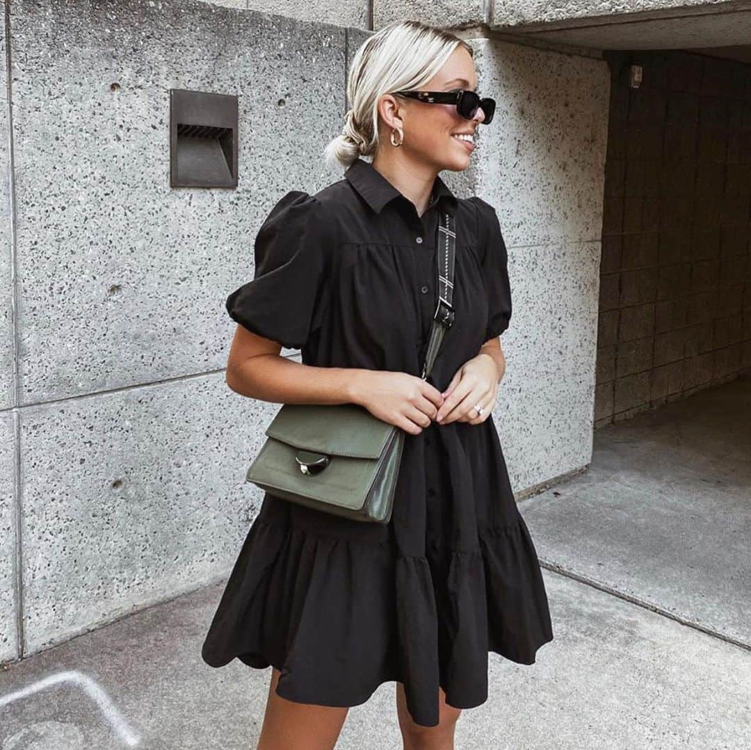 ボトキエさんのインスタグラム写真 - (ボトキエInstagram)「The everyday, Astor crossbody in hunter green • as seen on @candidlychan • #botkier #girlonthego」8月26日 1時59分 - botkier