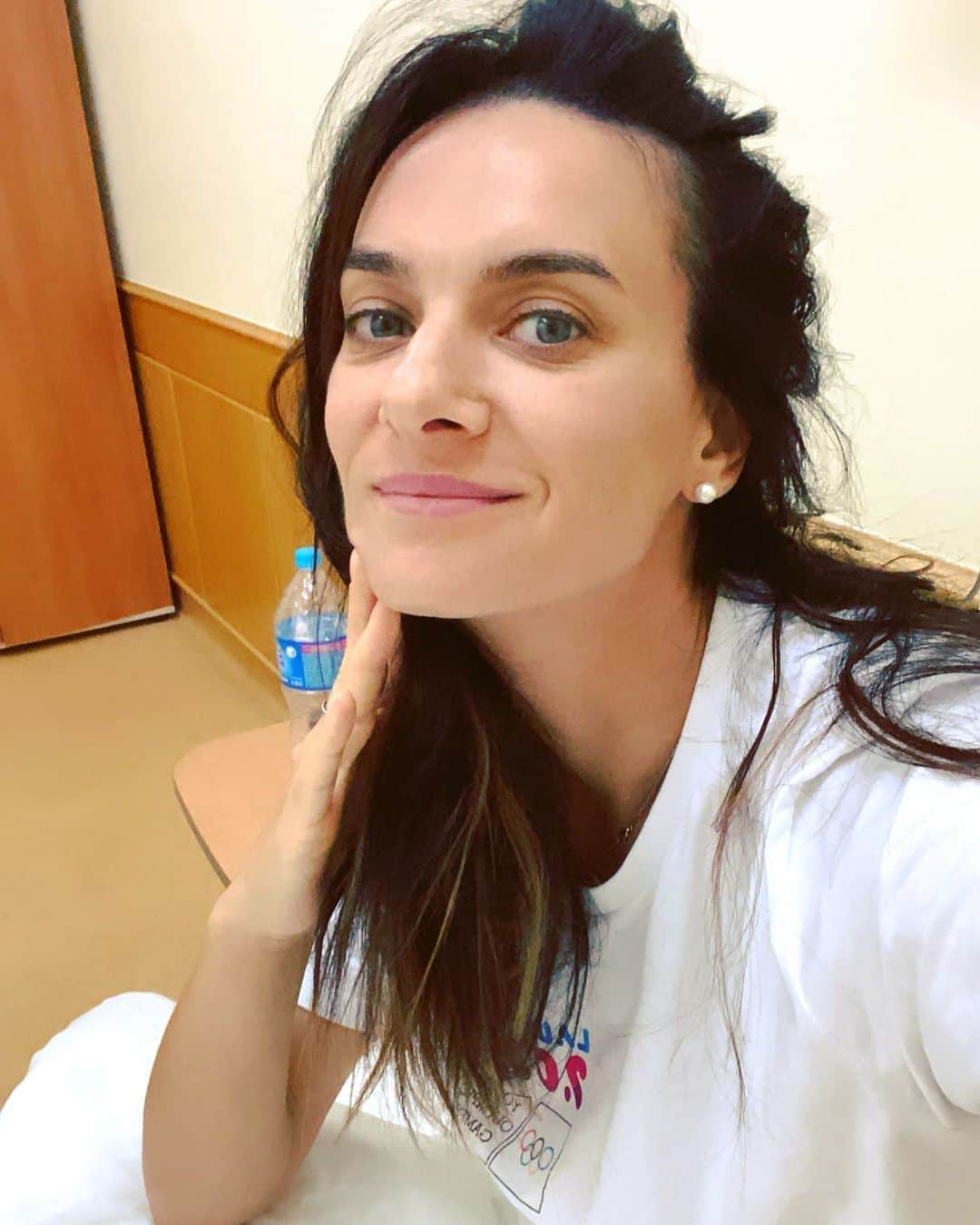 エレーナ・イシンバエワのインスタグラム：「Какое счастье, когда попадаешь в руки профессионалов. 🤓😎 ⠀ What happiness when you get into the hands of professionals.🤓😎」