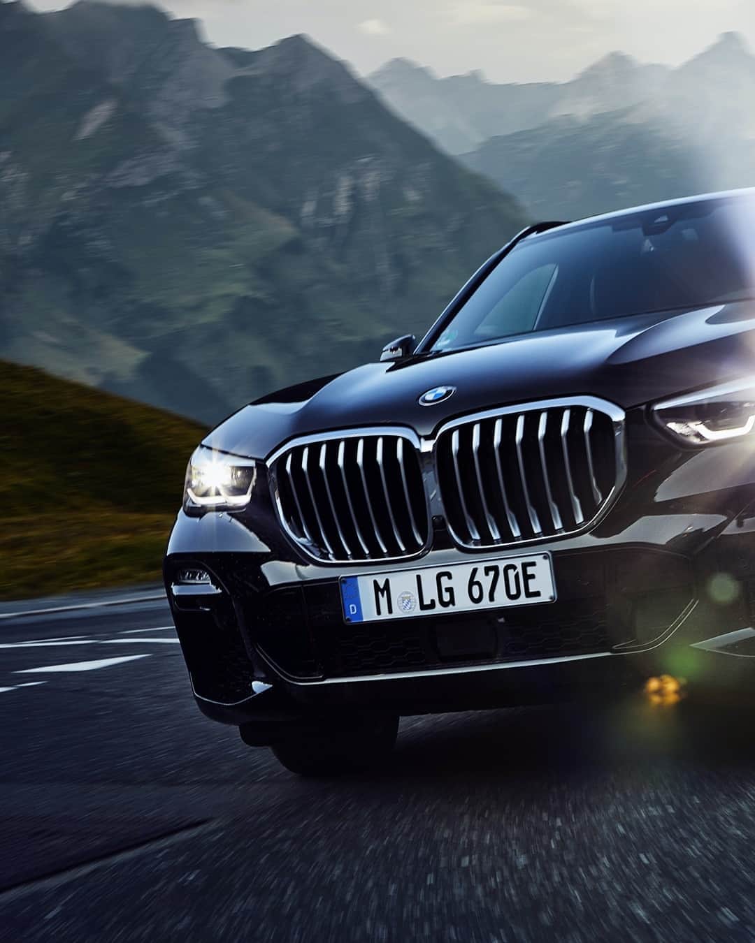 BMWのインスタグラム：「Success is a decision you make. #TheX5 #TheX3 #BMW #X5 #X3 #pluginhybrid #ElectrifiedJoy __ __ BMW X5 xDrive45e: Energy consumption in kWh/100 km (combined): 23.5–20.3. Fuel consumption in l/100 km (combined): 2.0–1.7. CO2 emissions in g/km (combined): 47–39.  	 BMW X3 xDrive30e: Energy consumption in kWh/100 km (combined): 17.2–16.4. Fuel consumption in l/100 km (combined): 2.4–2.1. CO2 emissions in g/km (combined): 54–49. Further information: www.bmw.com/disclaimer.」