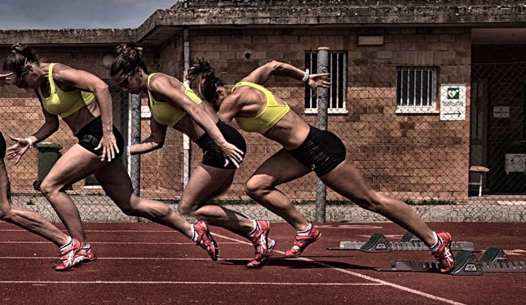 アイリーン・シラグサさんのインスタグラム写真 - (アイリーン・シラグサInstagram)「National Champs' week 💥💥💥 ⬅️Swipe➡️ #lavelocistacongliocchiali  _______________________________ Ph. @mauroguerriniphoto  #trackandfield #athleisure #asicswomen #garmin #picoftheday #trackandfield #trainingday #competition #sprinter #runbabyrun #imoveme #asics」8月26日 2時32分 - irenesiragusa