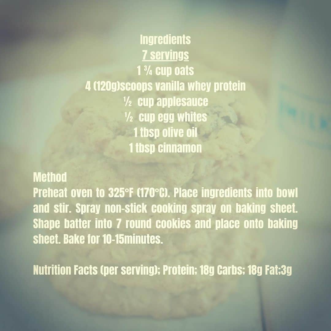 Camille Leblanc-Bazinetさんのインスタグラム写真 - (Camille Leblanc-BazinetInstagram)「Time to get back on track with your nutrition, let us help you 🙌🏽🤗🌟  Protein cookie  Protein 18g Carbs 18g Fat 3g  Swipe right for full recipe! 🍪   Get our weekly meal plan as a part of our 30 days nutrition challenge kicking off august 31st!!!  Link in bio to register 🤗🙌🏽  Trim your waist and improve your energy while learning how to make your favorite food in a healthy way eeekkk!!  Includes: - grocery list - meal plan - macronutrients breakdown  - macroprescription  - Private Facebook groupe - and so much more」8月26日 3時42分 - camillelbaz