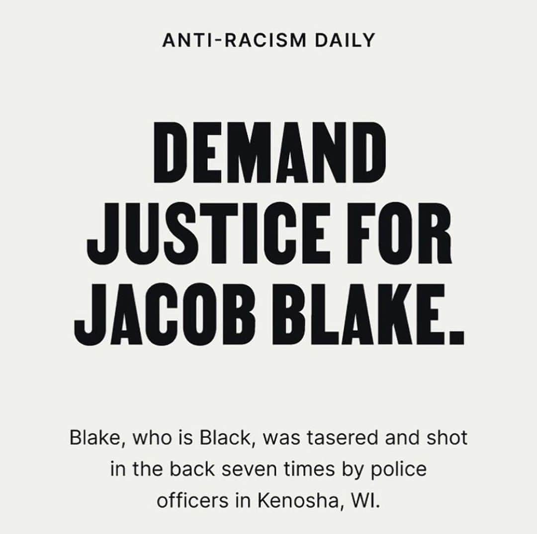メイム・ビアリクさんのインスタグラム写真 - (メイム・ビアリクInstagram)「My heart breaks for #JacobBlake and his family. 💔 Please donate to his family's GoFundMe if you have the means. Hoping Jacob Blake makes a speedy recovery as we demand justice. Link is in my bio. #JusticeForJacobBlake #EnoughIsEnough #BlackLivesMatter」8月26日 4時16分 - missmayim