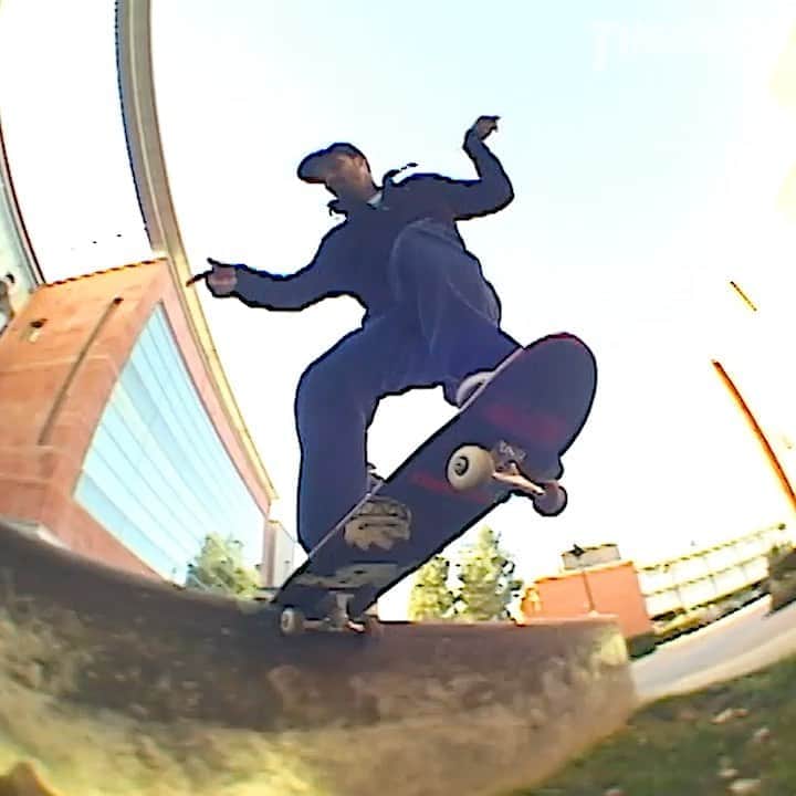 スラッシャーのインスタグラム：「🤯 @jp_souza’s ‘I’ll Be Around” part is LIVE on all Thrasher channels 📺 Filmed by @eric_iwakura」