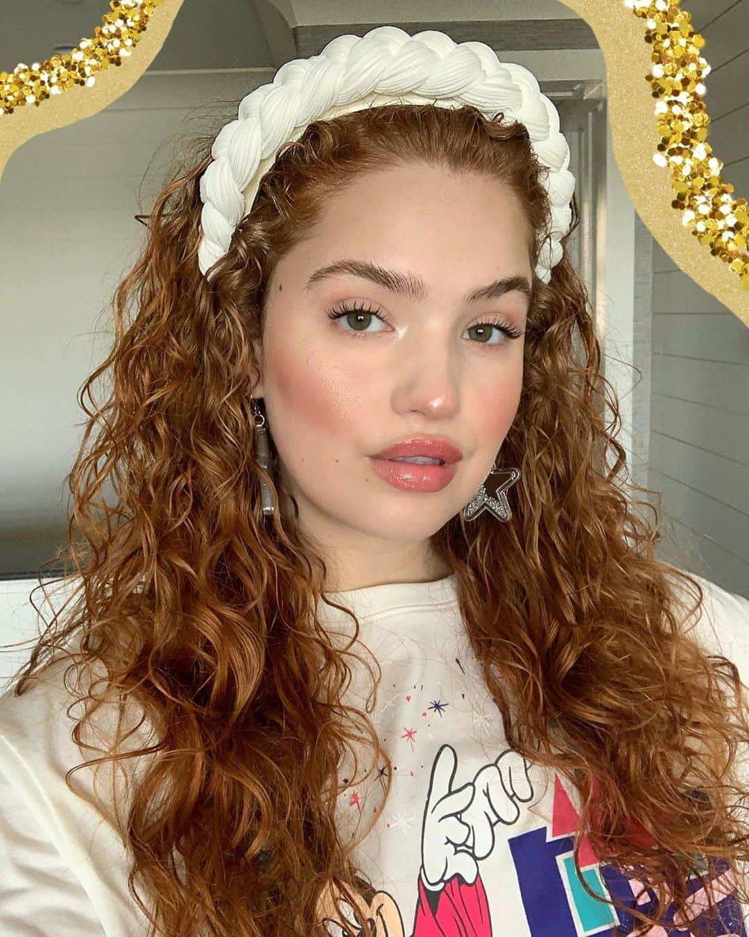 ブリー・キッシュのインスタグラム：「@toofaced’s “born this way” super coverage concealer is the real star of the show today and every day! ✨ it’s a multi-use product that can be used to conceal, contour, highlight and retouch.. MAGIC! 👀💥🌈⚡️ #toofacedpartner #tfbornthisway」