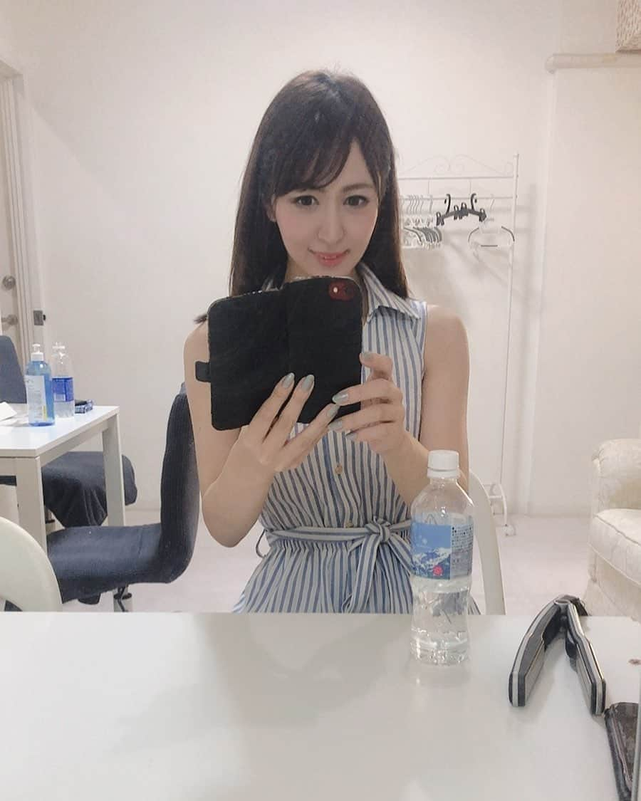 奥村美香さんのインスタグラム写真 - (奥村美香Instagram)「DMM.comさんの撮影してきたよー✨ また９月に発売されます✨見てね✨  #水着 #オーディション #タレント #マシェバラ #猫 #大好き #芸能人 #スタイル #6日 #撮影会 #東京 #ファションショー #携帯 #モデル #筋トレ #女優」8月26日 16時03分 - okumura.mika