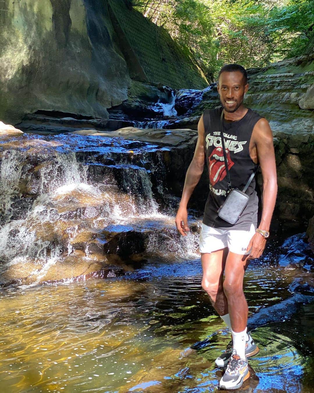 のインスタグラム：「Nomizo falls  - - #japan #nature #nomizofalls #waterfall」