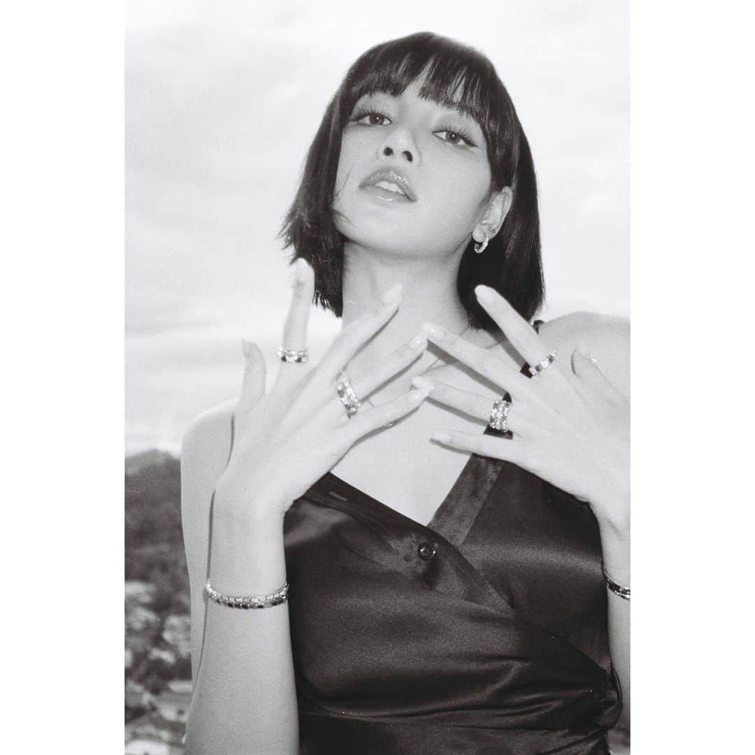 リサさんのインスタグラム写真 - (リサInstagram)「@bulgari #ad」8月26日 15時11分 - lalalalisa_m