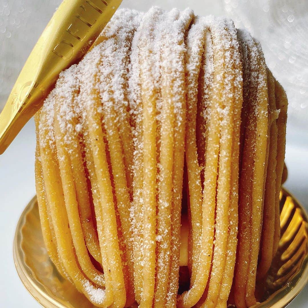 里井真由美のグルメインスタ