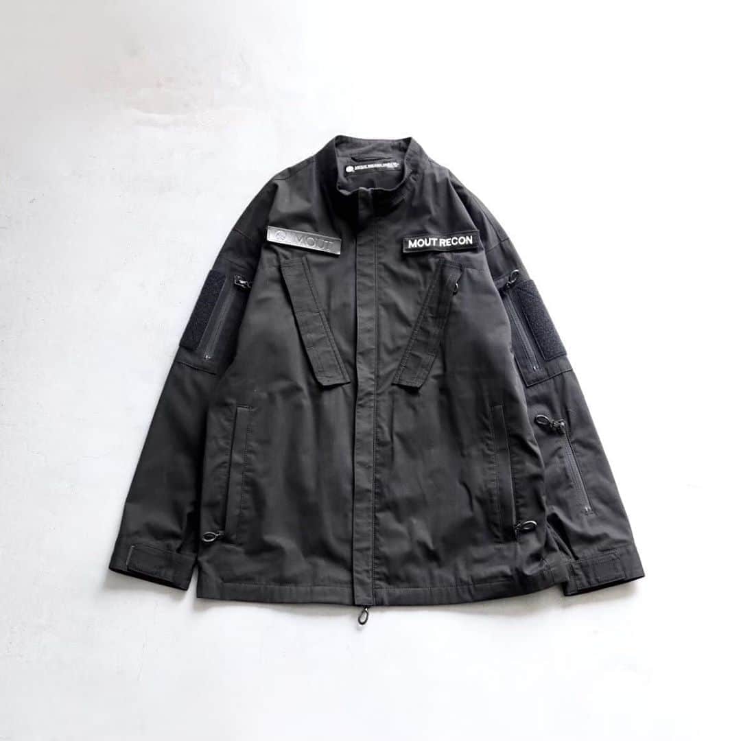wonder_mountain_irieさんのインスタグラム写真 - (wonder_mountain_irieInstagram)「_ MOUT RECON TAILOR / マウトリーコンテーラー "MDU jacket" ¥71,500- _ 〈online store / @digital_mountain〉 https://www.digital-mountain.net/shopdetail/000000010865/ _ 【オンラインストア#DigitalMountain へのご注文】 *24時間受付 *15時までのご注文で即日発送 * 1万円以上ご購入で送料無料 tel：084-973-8204 _ We can send your order overseas. Accepted payment method is by PayPal or credit card only. (AMEX is not accepted)  Ordering procedure details can be found here. >>http://www.digital-mountain.net/html/page56.html  _ #MOUTRECONTAILOR #マウトリーコンテーラー _ 本店：#WonderMountain  blog>> http://wm.digital-mountain.info _ 〒720-0044  広島県福山市笠岡町4-18  JR 「#福山駅」より徒歩10分 #ワンダーマウンテン #japan #hiroshima #福山 #福山市 #尾道 #倉敷 #鞆の浦 近く _ 系列店：@hacbywondermountain _」8月26日 7時16分 - wonder_mountain_