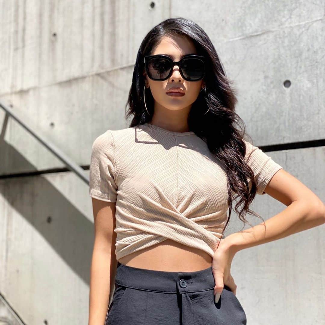 ANELA TOKYOのインスタグラム