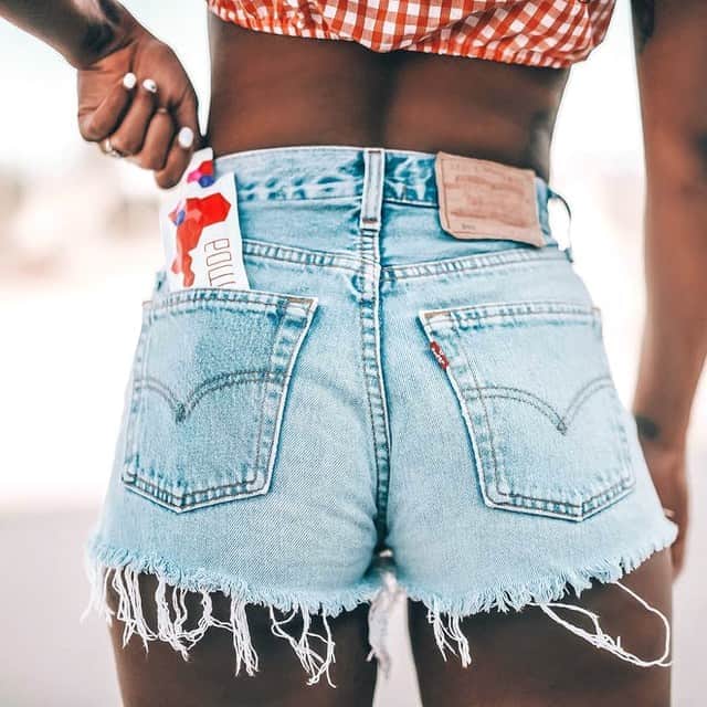 のインスタグラム：「36 superfoods 💌 perfectly portioned in a pocket-sized pouch.⁠ ⁠ ...But wait, do Moa-Go-Pouches need to be refrigerated?⁠ ⁠ Nope! Thanks to Natriix — our exclusive, patent-pending blend of essential oils, culinary herbs, and cultured compounds that provide a revolutionary natural preservative system, you can give your body the goodness of Moa any time anywhere.⁠ ⁠ Natriix proprietary blend has been rigorously tested in the Moa formula and has proven to be incredibly effective against a broad spectrum of pathogenic bacteria and food spoilage organisms.⁠ ⁠ ⁠📷 @irinavelazquez_⁠ ⁠ ⁠ #ariix360 #ariix365 #moa #nutrifii #supernutritionblend #bioactivenutrients #flashpreserved #bergamot #neutraceutical #moamushrooms #reishimushroom #maitakemushroom #cordycepsmushroom #shiitakemushroom #agaricusmushroom #lionsmanemushroom #natriix」
