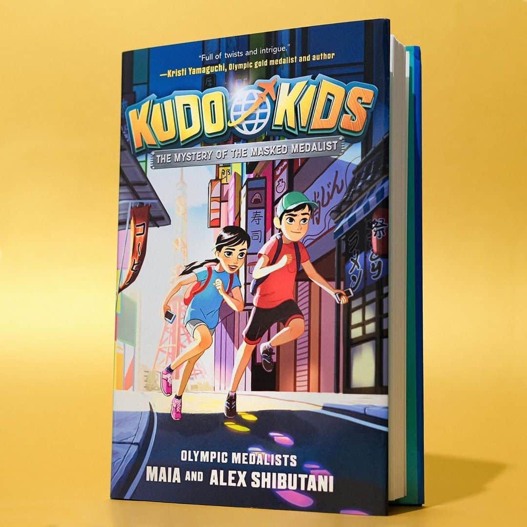 アレックス・シブタニさんのインスタグラム写真 - (アレックス・シブタニInstagram)「Only 2 WEEKS until our first book, Kudo Kids: The Mystery of the Masked Medalist hits shelves!!! WE’RE SO EXCITED! 📖🗼 #KudoKids」8月26日 9時01分 - shibsibs
