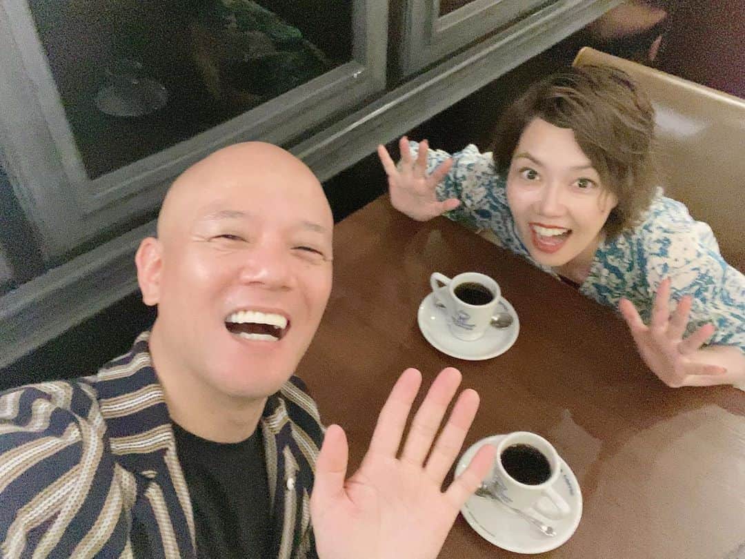 のインスタグラム：「おはようございまーす*\(^o^)/*今日も人生最高の１日にしちゃいましょー❤️」