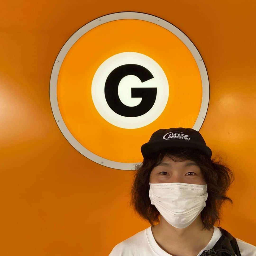 原田茂幸のインスタグラム：「GOODな1日を過ごしてね👍  #しげ散歩」