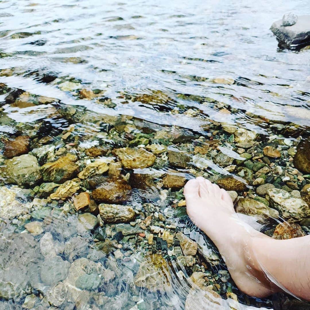 松本隆博のインスタグラム：「。 涼を求めて逃避行… なう(^-^)」