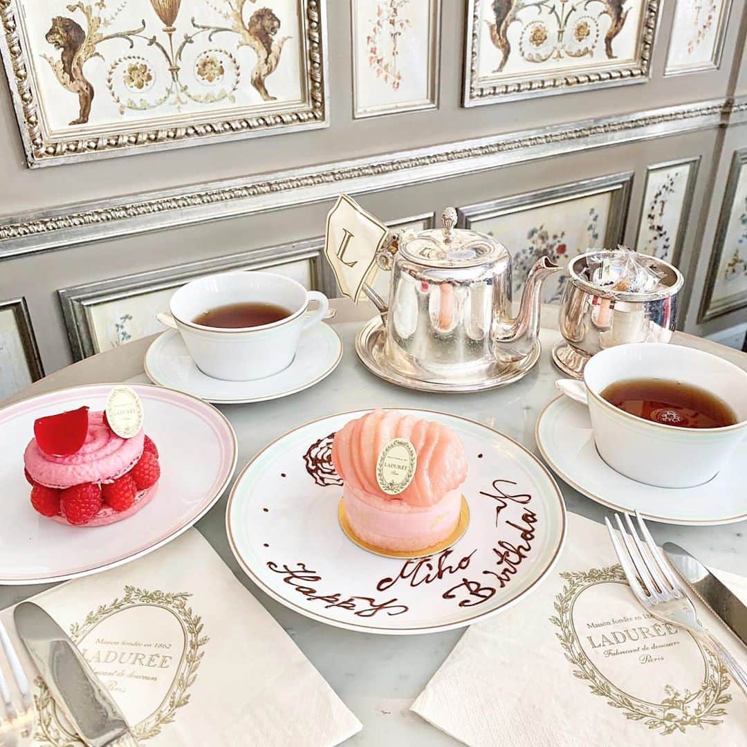 リゼクリニックのグルメインスタ