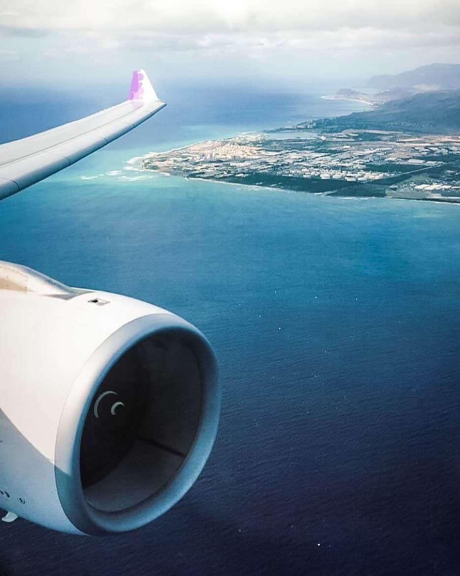 ハワイアン航空さんのインスタグラム写真 - (ハワイアン航空Instagram)「#変更手数料無料 で安心のご予約を✈  #新型コロナウイルスの影響 により、今後ご旅程の変更の可能性があるお客様に安心してご旅行を計画していただけるよう、柔軟な変更規約を設定しています。2020年9月30日（ハワイ時間）までのご予約には、旅程変更の際、変更手数料が発生しません。運賃差額が生じる場合はお支払いが発生いたします。  詳細、ご予約はプロフィールをチェック👆」8月26日 12時41分 - hawaiianairlinesjp