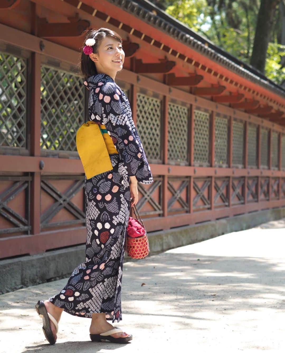 のインスタグラム：「. 今年はかき氷を食べるくらいしか 夏らしいことをしていないので 去年の8月の写真📷 横から見た写真で比べると だいぶ髪の毛が伸びました！ 今だったら、浴衣着ても 色んな髪型のアレンジできそう〜💇‍♀️  今週は水金でNEWS23です！」