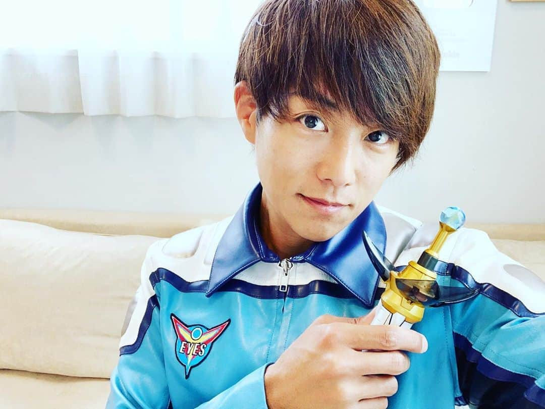 杉浦太陽さんのインスタグラム写真 - (杉浦太陽Instagram)「たぁちゃんネルで、 ウルトラマンコスモスのムサシ隊員になってみたを撮影してみました^ - ^  近日公開！お楽しみに！  @sugiurataiyou_official  #たぁちゃんネル #ウルトラマンコスモス #ムサシ隊員 #久しぶりになってみた #近日公開 #お楽しみに #チャンネル登録よろしくお願いします＾＾」8月26日 13時40分 - sugiurataiyou_official