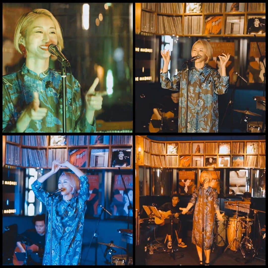 Ms.OOJAさんのインスタグラム写真 - (Ms.OOJAInstagram)「流しのOOJA〜vintage song covers〜発売記念YouTubeLIVE見てくださった方ありがとうございました！トラブルで30分もお待たせしてしまいごめんなさい🙇‍♂️ . @ginzamusicbar からお届けした、アコースティックライブは ギター:黒田晃年 パーカッション:NOTCH で全7曲 1.フライデイチャイナタウン 2.真夜中のドア/stay with me 3.夏をあきらめて 4.想い出のスクリーン 5.異邦人 6.ごめんね... . 勝手にアンコール 7.つぐない . を、お届けしました。 アーカイブは24時間限定（8/27木21時まで）で残してますので、たくさん楽しんでくださいね！ . そしてアーカイブページの概要欄限定のカートがURLから飛べます。こちらから「流しのOOJA」CDを購入していただくと、ポストカードが2枚（1枚は直筆サイン入り）がついてきます。 こちらも24時間で消えてしまうのでご注意下さい。 . . そして、バースデーライブのお知らせもしました！！ 徹底した感染症対策のもと、皆様の安全を守れる形で行う予定です。皆さん是非ご検討ください。 詳細は後日発表します。 . ということで盛りだくさんでお届けしました！ . #msooja #流しのOOJA #みんなのスクショが素敵だったからTwitterから拝借しました❤️」8月27日 0時35分 - msoojafaith