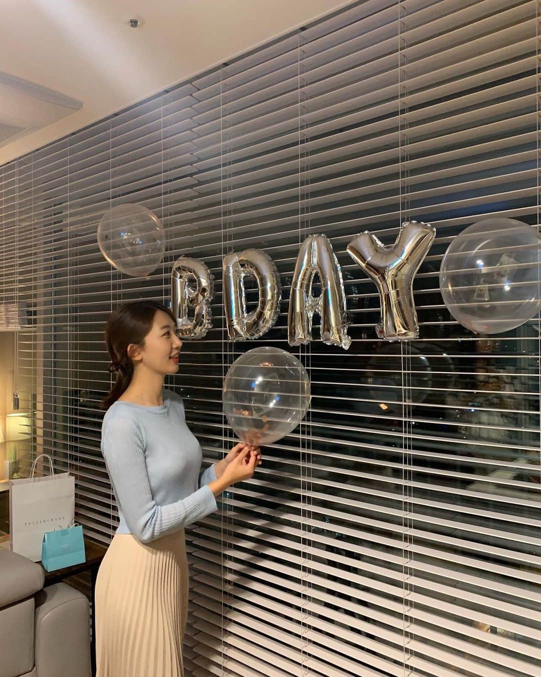 のインスタグラム：「지난주🥚🎉💓」
