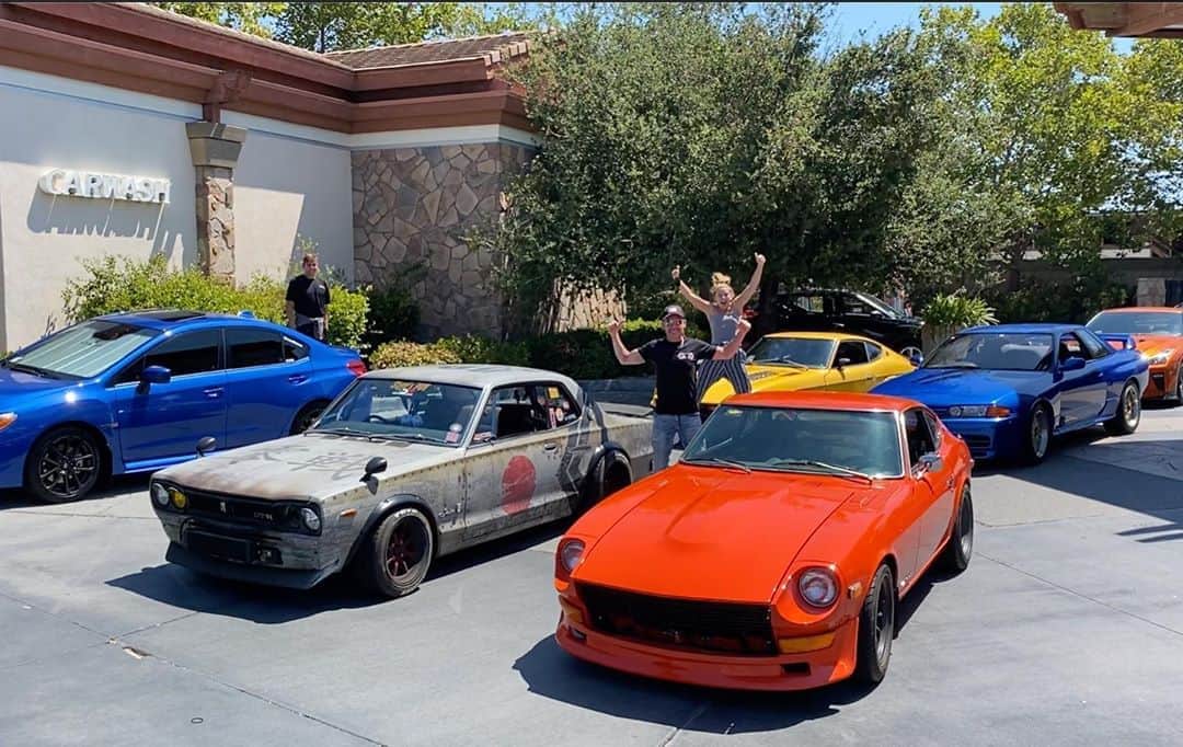 スティーブのインスタグラム：「All Japanese cruise day was awesome!! Old and new cars LHD and RHD too!! Awesome day. video of this fun day on my channel. Link in description. 日本車オンリー‼️」