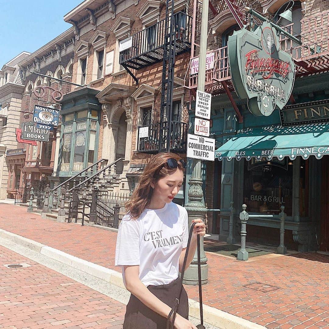 のインスタグラム：「. 今日も暑すぎる🥺🥺 . . . #code#ootd #dayoff #outfit #ユニバ#休日 #コーデ」