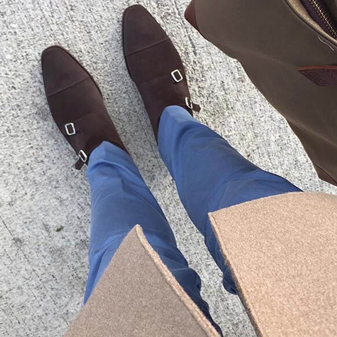 クロケット&ジョーンズさんのインスタグラム写真 - (クロケット&ジョーンズInstagram)「The Icons - Lowndes. Our contemporary double-buckle monk shoe is a formalwear staple, but that doesn’t mean you can’t dress it down too. . Click the link in our bio to read the article. . #crockettandjones #madetobeworn #lowndes #theicons」8月26日 17時08分 - crockettandjones_official
