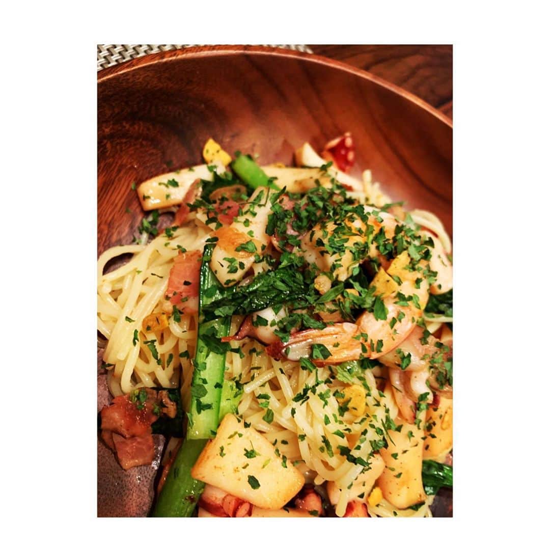 白石糸さんのインスタグラム写真 - (白石糸Instagram)「. ストーリーに上げていたものの 残し方が分からず..。 ステイホーム中に 作った料理を記録用に☺︎🍴 もっと、沢山 作れると良いなぁ . #料理#自炊記録 #麺類多めです」8月26日 17時17分 - ito_0123