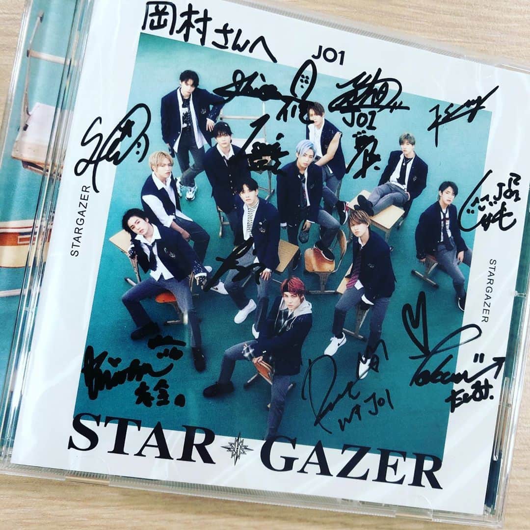 岡村隆史のインスタグラム：「ゲットしました ありがとう #JO1」