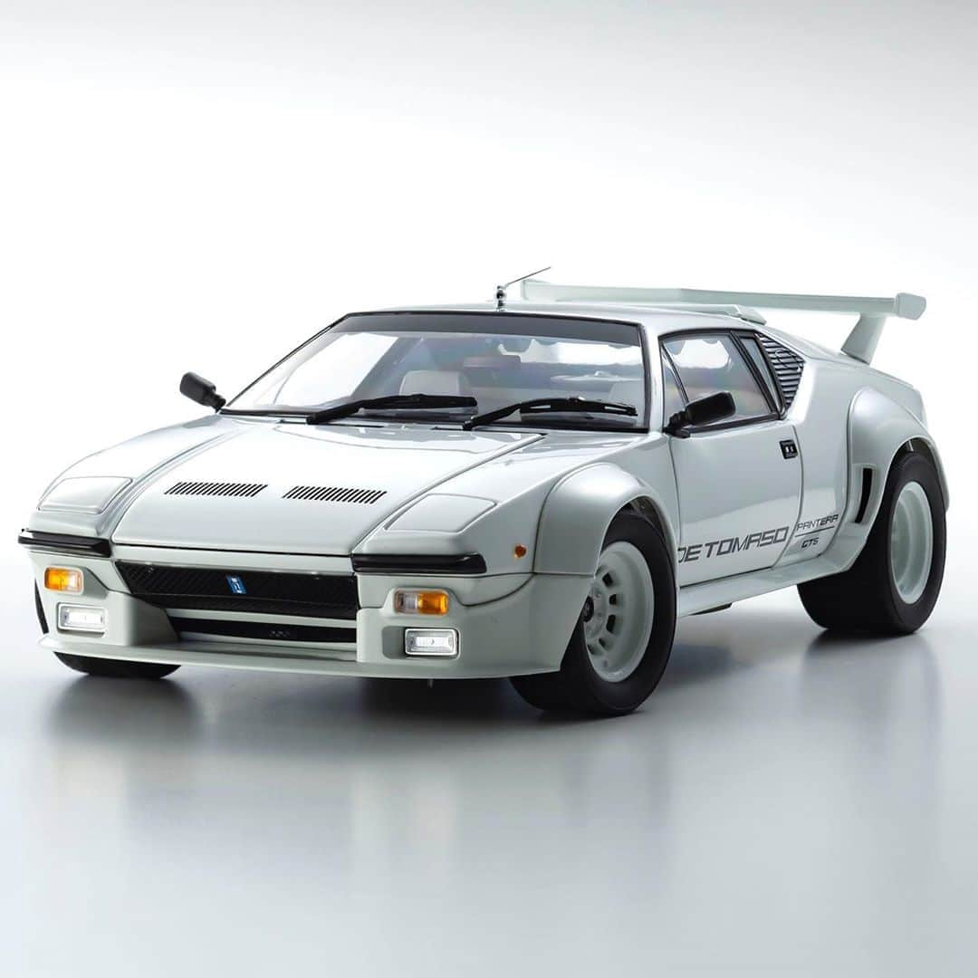 kyosho_official_minicar toysさんのインスタグラム写真 - (kyosho_official_minicar toysInstagram)「.  KYOSHO ORIGINAL 1/18scale Die-cast Model De Tomaso Pantera GT5 white  #kyosho #diecastmodel #retrocar #detomaso #pantera #detomasopantera #dreamcars #detomaso #panteragt5 cargram #luxurycar #vintagecarspotting #vintagecar #classiccar #carphotography #petrolicious #carcollection #carlife #classiccar #exoticcar #nostalgia #minicar #amazing #oldtimer #oldstyle #thesupercarsquad #classiccarphotography #ミニカー #デトマソパンテーラ #デトマソ #京商 www.kyosho.com」8月26日 18時50分 - kyosho_official_minicar_toys