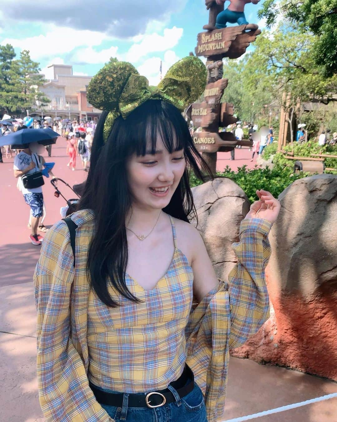 松本恵莉紗さんのインスタグラム写真 - (松本恵莉紗Instagram)「🐭﻿ ﻿ ﻿ 久しぶりのディズニーは﻿ すごく楽しかったです♡﻿ ﻿ ﻿ #ディズニー ランド﻿ #Disney#Disneyland﻿ #松本恵莉紗」8月26日 20時24分 - elisa_matsumoto