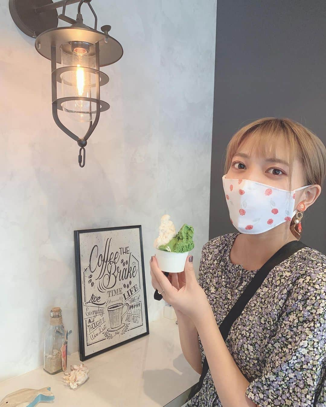 徒然みおれさんのインスタグラム写真 - (徒然みおれInstagram)「ジェラート♥ ミルクアーモンド🐄＆宇治抹茶🍃  #カフェ #山梨カフェ #cafe #甲府 #ジェラート #アイス #maskweartokyo #マスクに個性を」8月26日 20時33分 - mioretty